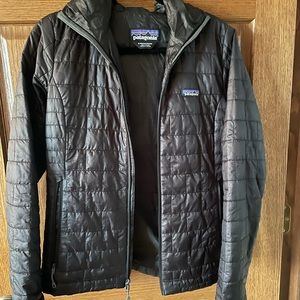 Women’s size small nano puff jacket